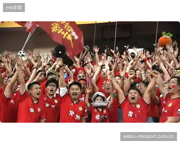 苏超边锋博伊尔状态稳定，其利用速度优势在反击中冲击对方边后卫身后将是主要手段。